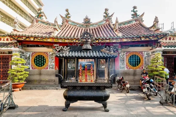 Tour Tham Quan Thành Phố Hồ Chí Minh ( Sáng)